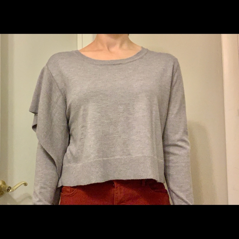 Like New -  Zara Knit grey sweater with ruffle sleeve.